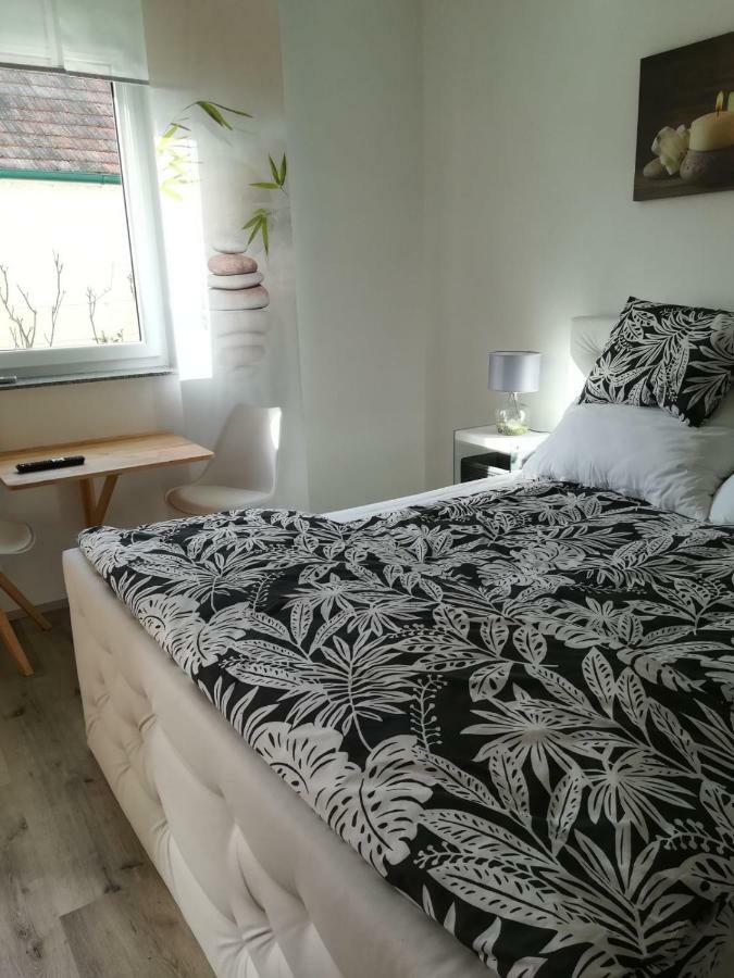 Gaestezimmer Resi Illmitz Exteriér fotografie